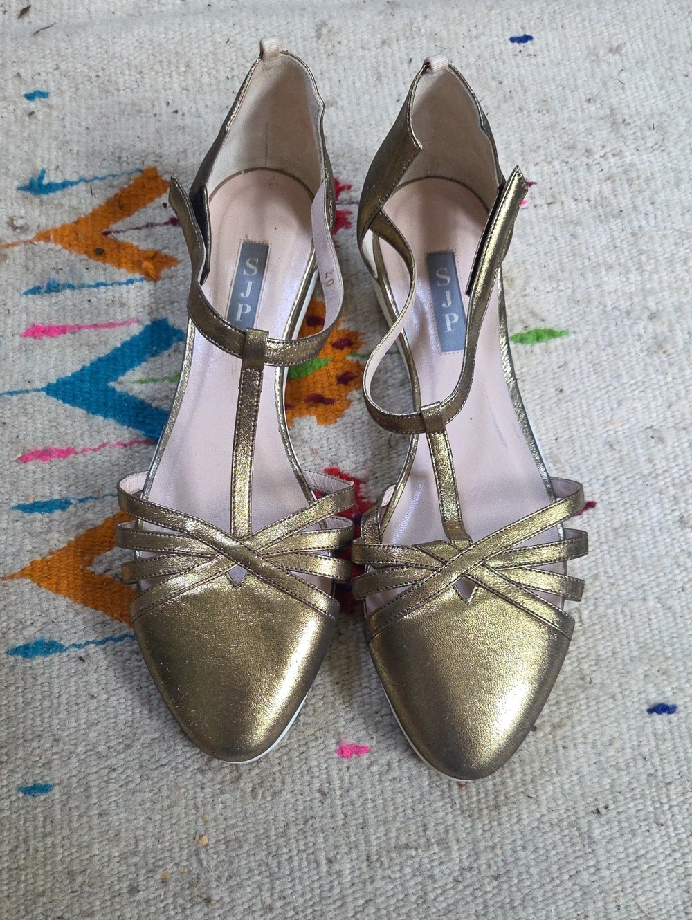 SJP by Sarah Jessica Parker Gold Metallic T-Strap Flats 40